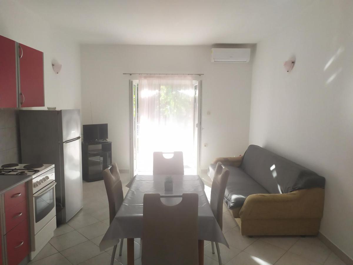 Apartments Samodol Vodice Exterior photo